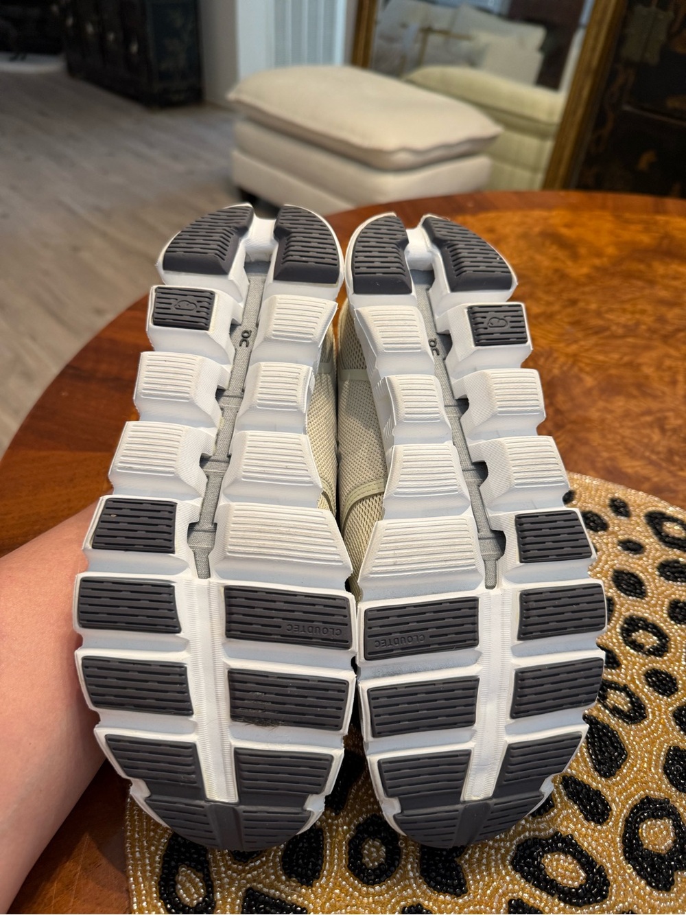 On Cloud 5 Running Shoes Women's Haze Sand Athletic Sneakers EU 42 US 10 - Picture 6 of 9